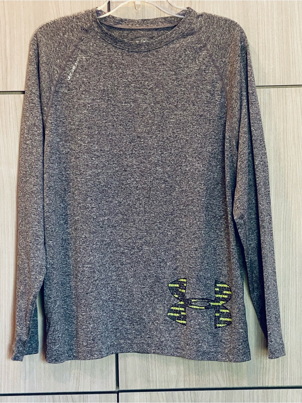 Under Armour Shirt Gray Marled Heat Gear Large Short Sleeve